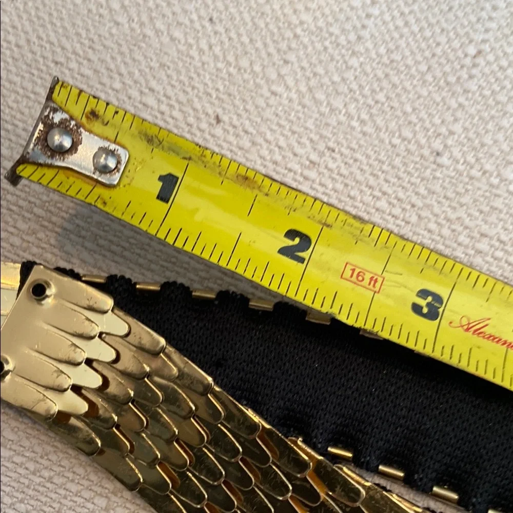 Vintage Gold Belt - Picture 10 of 13